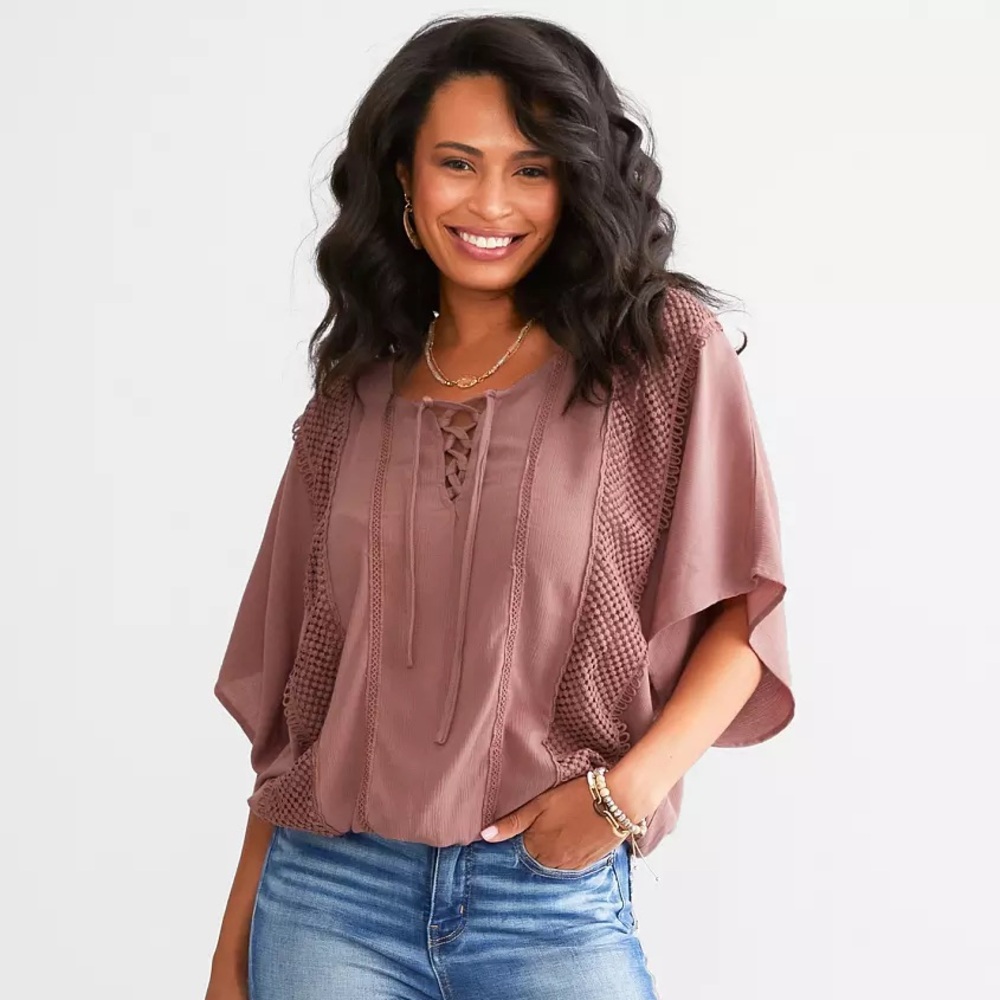 Daytrip top in Small; mauve color. New With Tag